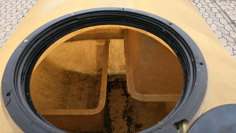 Tankcontainer Schmidt Mulag 2m3 Wassertank Wasserfass Speidel für Unimog UGE UGN 405 U300 400 500 427 430 LKW Boschung wassertank Laugentank Bewässerung 5000liter: billede 7 Tankcontainer Schmidt Mulag 2m3 Wassertank Wasserfass Speidel für Unimog UGE UGN 405 U300 400 500 427 430 LKW Boschung wassertank Laugentank Bewässerung 5000liter: billede 7