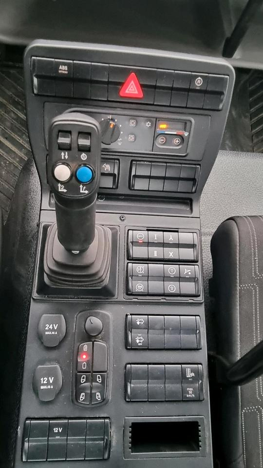 Unimog 405 U318 EAS 640-Betriebsstunden Mercedes-Benz 318 323 327 Automatik Euro6 - Lastbil med lad, Utility/ Speciel maskine: billede 5 Unimog 405 U318 EAS 640-Betriebsstunden Mercedes-Benz 318 323 327 Automatik Euro6 - Lastbil med lad, Utility/ Speciel maskine: billede 5