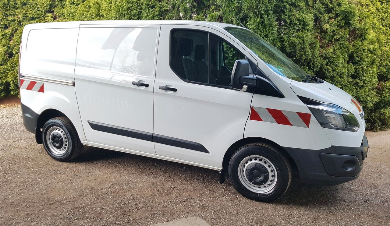 Ford Transit Sortimo Werkstatt 15xauf Lager 1.Hand - Små varebil: billede 5 Ford Transit Sortimo Werkstatt 15xauf Lager 1.Hand - Små varebil: billede 5