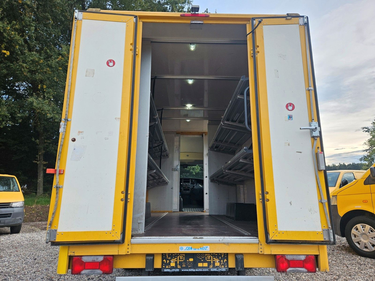 Iveco Daily EURO5 Integralkoffer Koffer Postkoffer - Varebil med kasse: billede 4 Iveco Daily EURO5 Integralkoffer Koffer Postkoffer - Varebil med kasse: billede 4