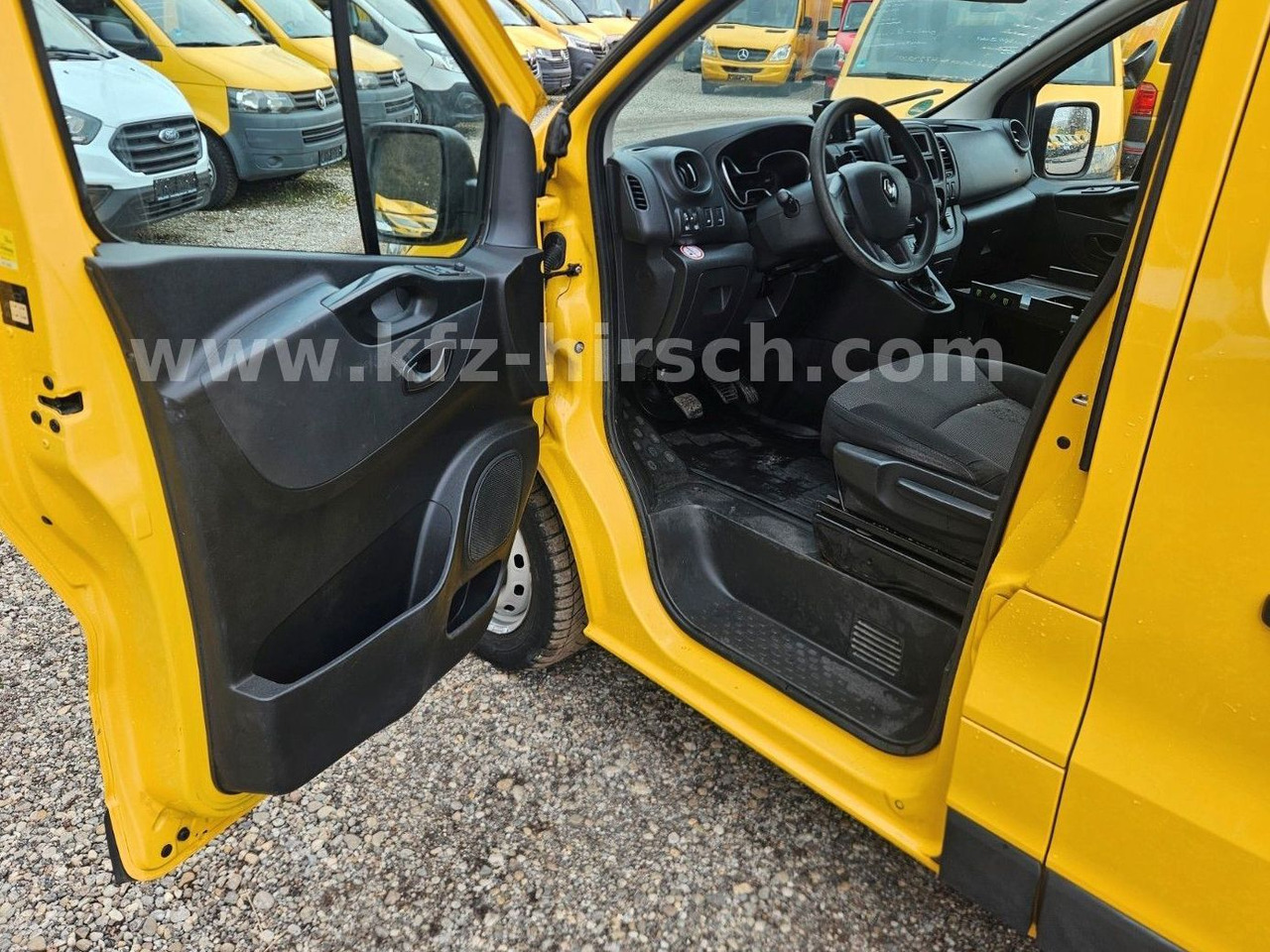 Små varebil Renault Trafic L2H1 MAXI LANG 2xSCHIEBETÜR LED Kamera E6: billede 7 Små varebil Renault Trafic L2H1 MAXI LANG 2xSCHIEBETÜR LED Kamera E6: billede 7