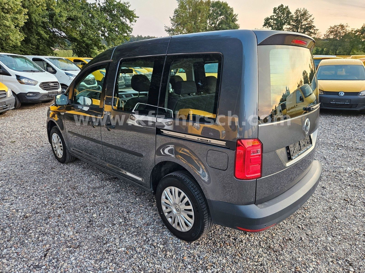 Volkswagen Caddy Temp*Sitzhzg*Navi*Blueth*2xSchiebetüre*1Hd - Persontransport: billede 5 Volkswagen Caddy Temp*Sitzhzg*Navi*Blueth*2xSchiebetüre*1Hd - Persontransport: billede 5