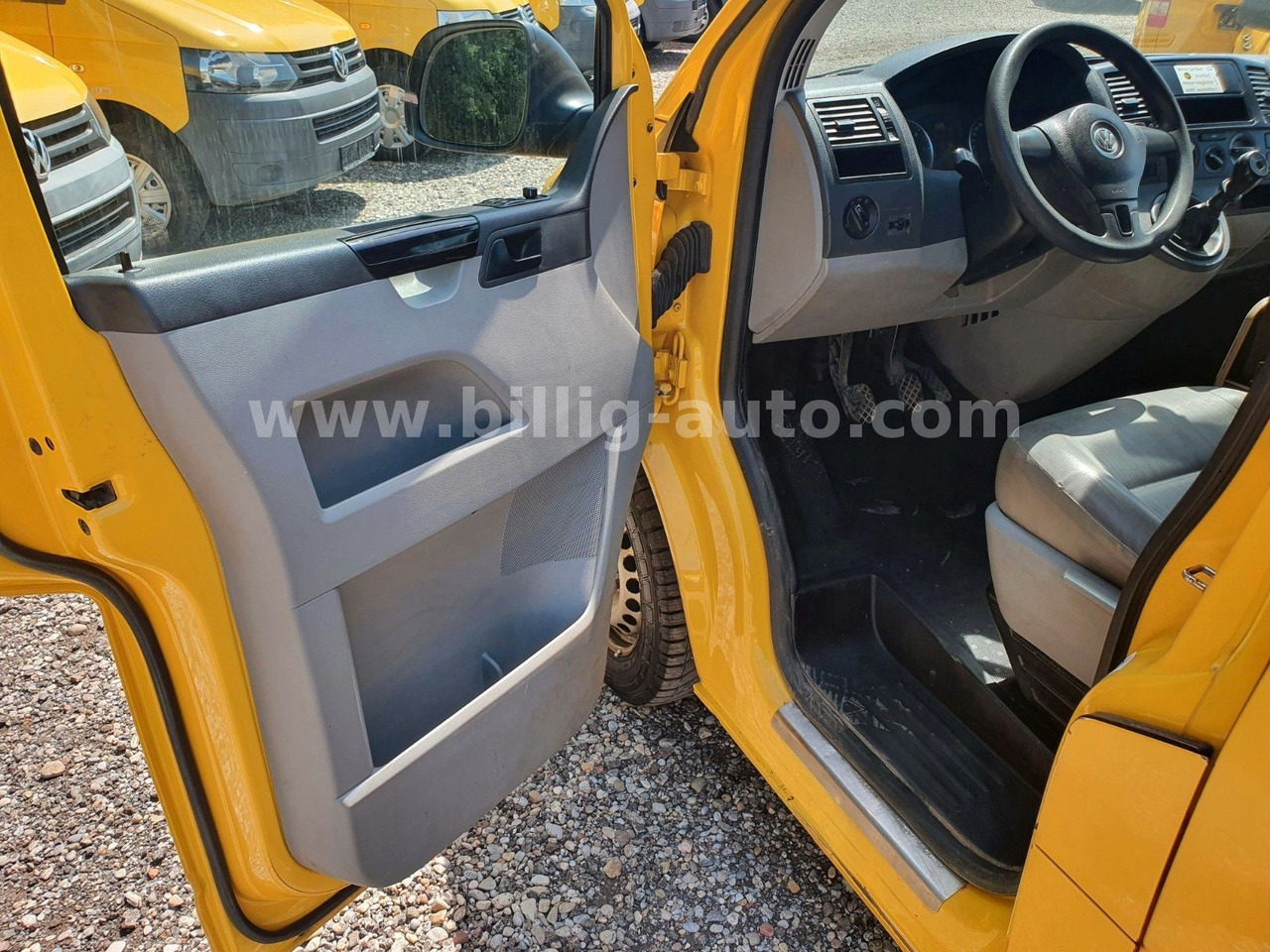 Varevogn Volkswagen T5 Transporter 2.0TDI EU5*2xSchiebetüre*1.Hand*: billede 9