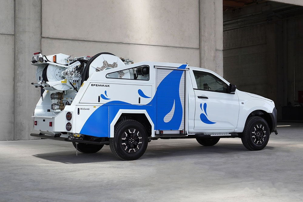 EFEMMAK Xs-Combi Combined Sewer Jetting And Vacuum Vehicle - Slamsugemaskine: billede 1 EFEMMAK Xs-Combi Combined Sewer Jetting And Vacuum Vehicle - Slamsugemaskine: billede 1