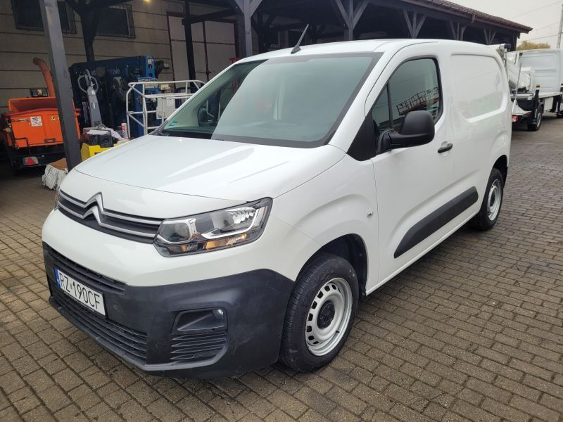 Citroen Berlingo Van z silnikiem 1.5 BlueHDi - Små varebil: billede 1 Citroen Berlingo Van z silnikiem 1.5 BlueHDi - Små varebil: billede 1