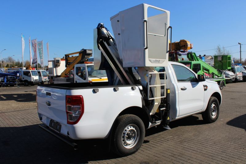 Comet X4-14 zamontowany na Ford Ranger 4x4 PICK-UP - Lastbil med mandskabslift: billede 3 Comet X4-14 zamontowany na Ford Ranger 4x4 PICK-UP - Lastbil med mandskabslift: billede 3