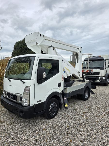 Nissan Cabstar NT400 podnośnik koszowy Palfinger P240 A Smart - Lastbil med mandskabslift: billede 2 Nissan Cabstar NT400 podnośnik koszowy Palfinger P240 A Smart - Lastbil med mandskabslift: billede 2