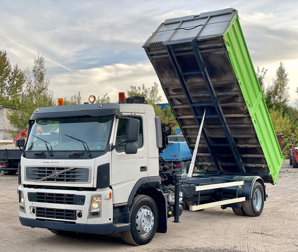 VOLVO FM - Lastbil med kran: billede 1 VOLVO FM - Lastbil med kran: billede 1