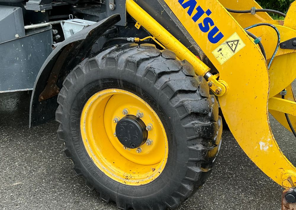 Komatsu Ładowarka KOMATSU WA 90 STAN IDEALNY - Gummihjulslæsser: billede 5 Komatsu Ładowarka KOMATSU WA 90 STAN IDEALNY - Gummihjulslæsser: billede 5