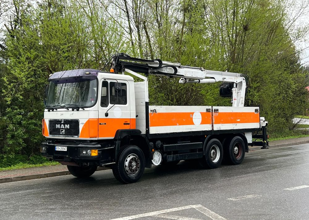 MAN * 27-322 MAN 6x4 * HDS ATLAS 140 * - Lastbil med kran, Lastbil med lad: billede 1 MAN * 27-322 MAN 6x4 * HDS ATLAS 140 * - Lastbil med kran, Lastbil med lad: billede 1