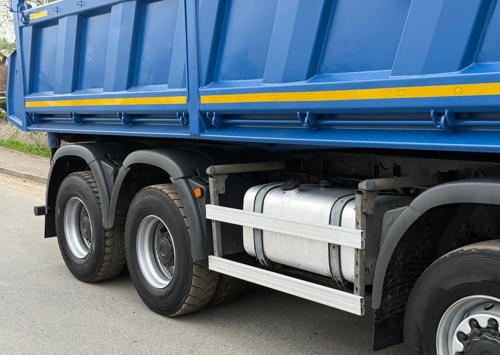 Leje en  MAN * Kiper * Wywrotka * 35-440 *  MAN TGS *  8X8 * Bordmatic * Bardzo Dobry Stan MAN * Kiper * Wywrotka * 35-440 *  MAN TGS *  8X8 * Bordmatic * Bardzo Dobry Stan: billede 8