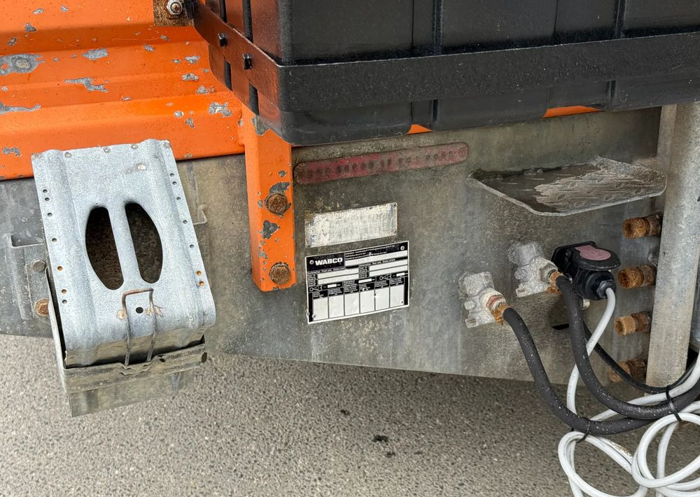 Schmidt * Przyczepa do Przewozu Maszyn Koparek * Schmidt * Najazdy * Jak NOWA - Nedbygget platform påhængsvogn: billede 5 Schmidt * Przyczepa do Przewozu Maszyn Koparek * Schmidt * Najazdy * Jak NOWA - Nedbygget platform påhængsvogn: billede 5