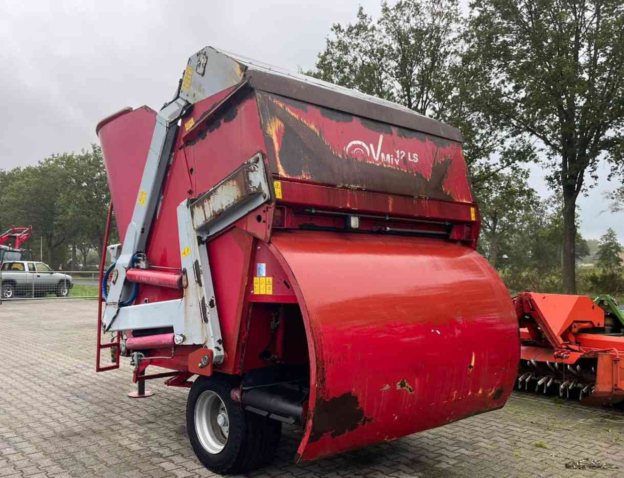 BVL V-Mix 12 LS Voermengwagen Voermachines - Fuldfoderblander: billede 3 BVL V-Mix 12 LS Voermengwagen Voermachines - Fuldfoderblander: billede 3