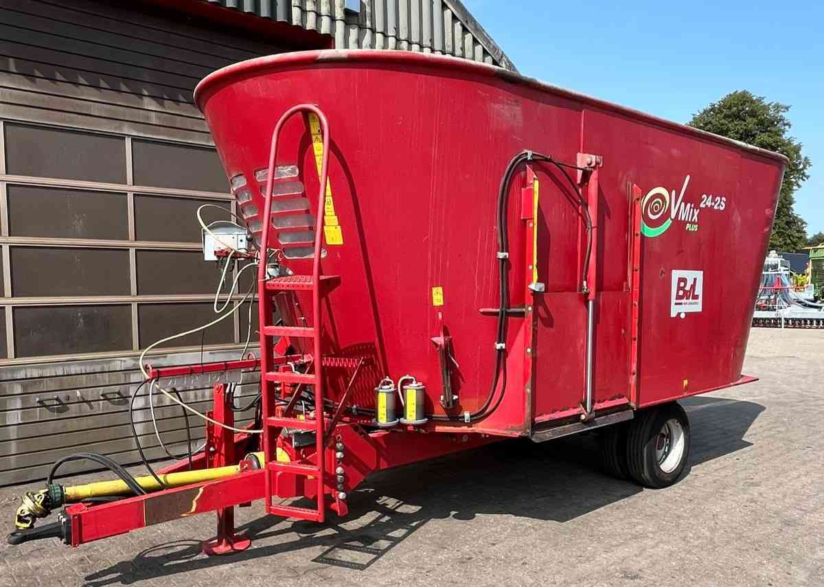 BVL V-Mix 24-2S Voermengwagen voermachines - Fuldfoderblander: billede 2 BVL V-Mix 24-2S Voermengwagen voermachines - Fuldfoderblander: billede 2