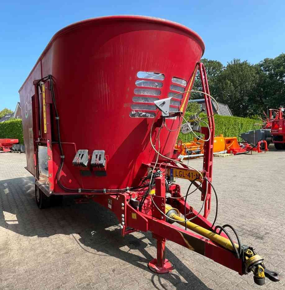 BVL V-Mix 24-2S Voermengwagen voermachines - Fuldfoderblander: billede 4 BVL V-Mix 24-2S Voermengwagen voermachines - Fuldfoderblander: billede 4