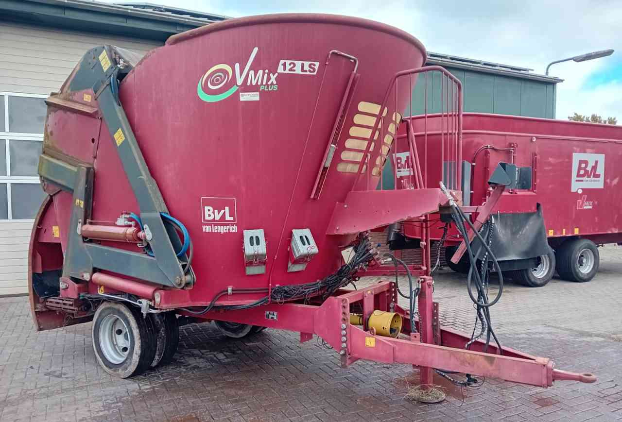 BVL V-Mix Plus 12 LS voermengwagen voermachines - Fuldfoderblander: billede 2 BVL V-Mix Plus 12 LS voermengwagen voermachines - Fuldfoderblander: billede 2