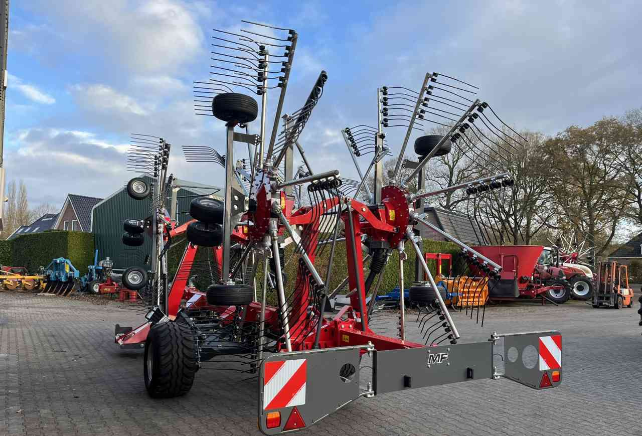 Massey Ferguson RK 1254 TRC Gen 2 zwadhark weidebouwmachines - Høvender: billede 5 Massey Ferguson RK 1254 TRC Gen 2 zwadhark weidebouwmachines - Høvender: billede 5