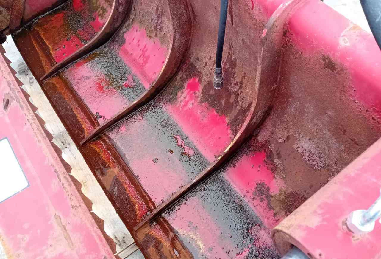 Redrock Allround 85-200 kuilhapper Volvo L30 aansl. voermachines - Udstyr til ensilage: billede 5 Redrock Allround 85-200 kuilhapper Volvo L30 aansl. voermachines - Udstyr til ensilage: billede 5
