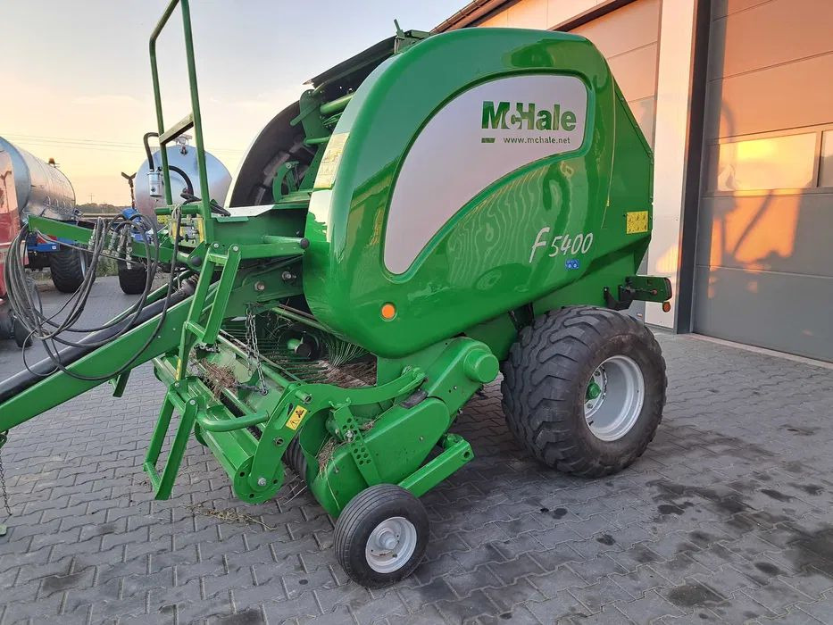 Mchale 5400C - Rundballepresse: billede 2 Mchale 5400C - Rundballepresse: billede 2