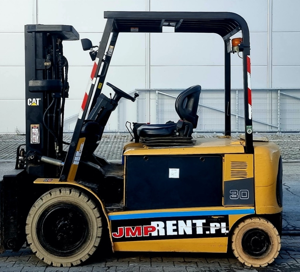 CAT EP 30 K PAC BATTERY YOM2021 - El gaffeltruck: billede 1 CAT EP 30 K PAC BATTERY YOM2021 - El gaffeltruck: billede 1