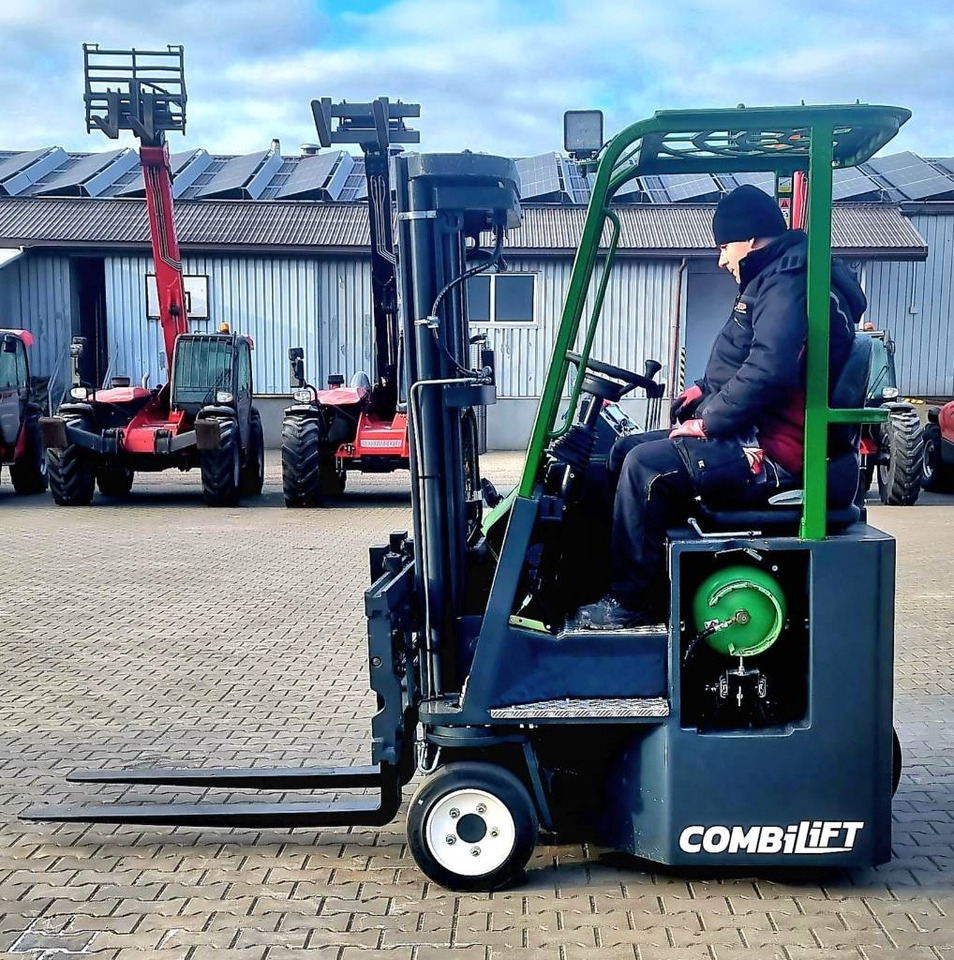 Combilift CB 2500 LPG NEW 2023 - SALE ! - Firevejs reach truck: billede 3 Combilift CB 2500 LPG NEW 2023 - SALE ! - Firevejs reach truck: billede 3