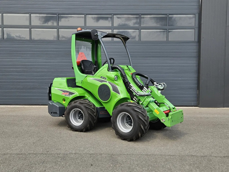Avant 635i Rental mini-shovel - Skridstyret minilæsser på bånd: billede 1 Avant 635i Rental mini-shovel - Skridstyret minilæsser på bånd: billede 1