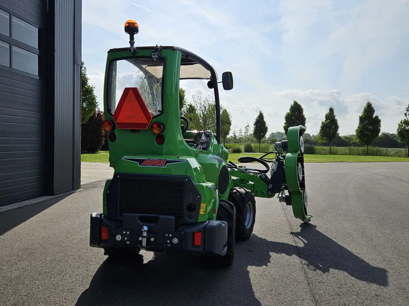 Avant 635i TDL+ mini-shovel - Skridstyret minilæsser på bånd: billede 5 Avant 635i TDL+ mini-shovel - Skridstyret minilæsser på bånd: billede 5
