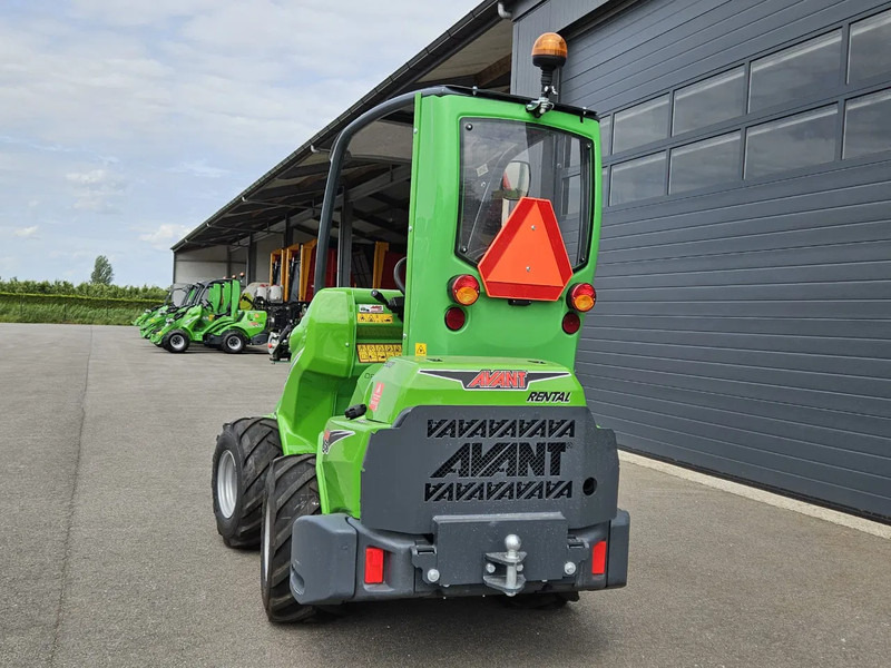 Avant 650i Rental mini-shovel - Skridstyret minilæsser på bånd: billede 5 Avant 650i Rental mini-shovel - Skridstyret minilæsser på bånd: billede 5