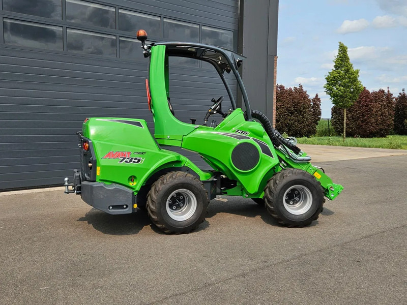 Avant 735i TDL + mini-shovel - Skridstyret minilæsser på bånd: billede 3 Avant 735i TDL + mini-shovel - Skridstyret minilæsser på bånd: billede 3