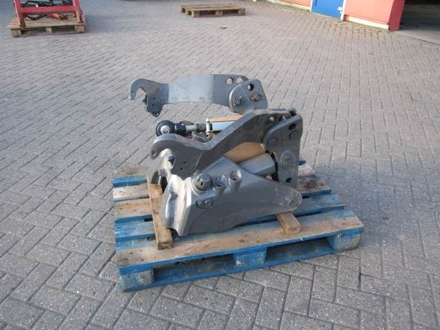 Valtra T4 originele fronthef - Reservedel for Landbrugsmaskine: billede 2 Valtra T4 originele fronthef - Reservedel for Landbrugsmaskine: billede 2