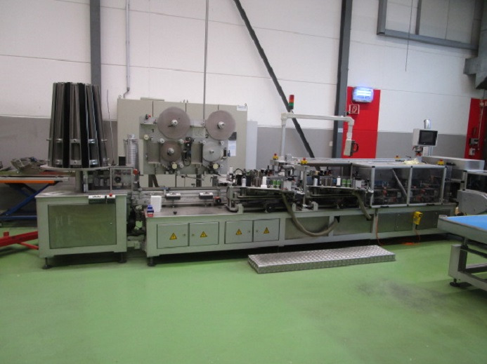 BECHER ETIKETTIERANLAGE SCHLEUTER GU 4S 6 - Pakkemaskine: billede 2 BECHER ETIKETTIERANLAGE SCHLEUTER GU 4S 6 - Pakkemaskine: billede 2