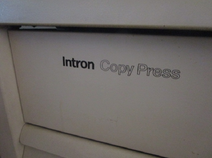 PNEUMATISCHE TRANSFERPRESSEN – HITZEPRESSE FÜR T-SHIRT DRUCK –  INTRON COPY PRESS 300 220 070 - Trykmaskine: billede 3 PNEUMATISCHE TRANSFERPRESSEN – HITZEPRESSE FÜR T-SHIRT DRUCK –  INTRON COPY PRESS 300 220 070 - Trykmaskine: billede 3