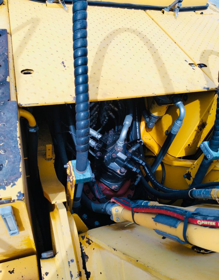 JCB JS 220 LC+ - Bæltegravemaskine: billede 5 JCB JS 220 LC+ - Bæltegravemaskine: billede 5