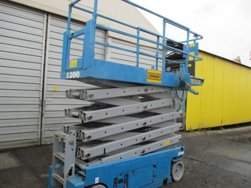 Genie GS 3232 - Sakselift: billede 2 Genie GS 3232 - Sakselift: billede 2