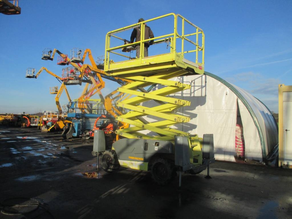 Haulotte Compact 12 DX - Sakselift: billede 1 Haulotte Compact 12 DX - Sakselift: billede 1