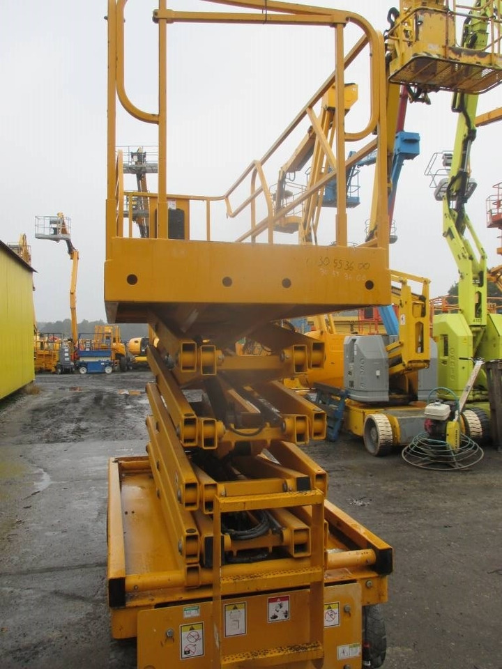 Haulotte Compact 12  - Sakselift: billede 3 Haulotte Compact 12  - Sakselift: billede 3