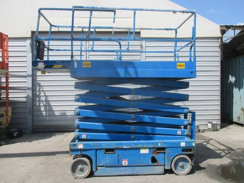 Haulotte Compact 14 - Sakselift: billede 1 Haulotte Compact 14 - Sakselift: billede 1