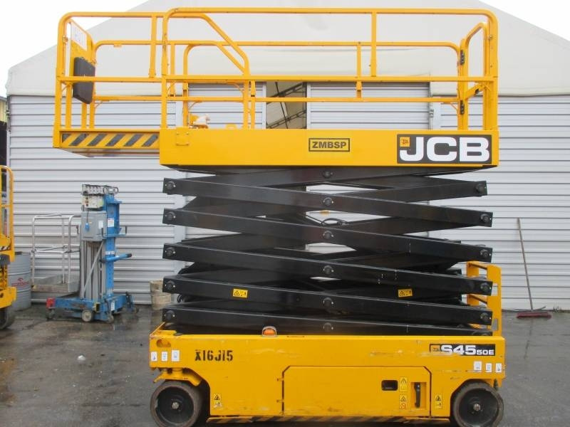 JCB S4550E - Sakselift: billede 1 JCB S4550E - Sakselift: billede 1