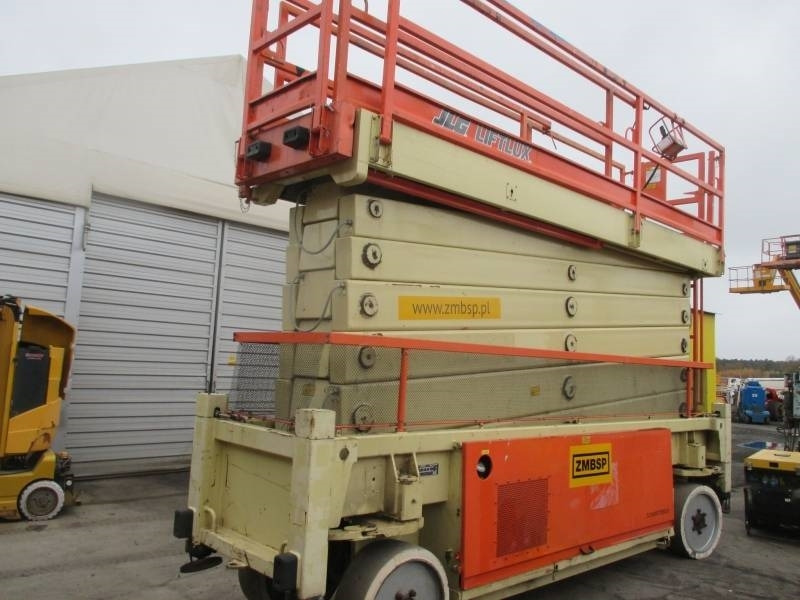 JLG Liftlux 245-12 - Sakselift: billede 3 JLG Liftlux 245-12 - Sakselift: billede 3