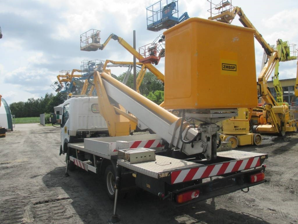 Multitel MT 202 DS  - Lastbil med mandskabslift: billede 5 Multitel MT 202 DS  - Lastbil med mandskabslift: billede 5