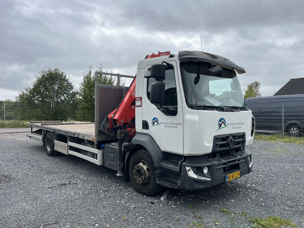 RENAULT D 16 - Lastbil med kran: billede 2 RENAULT D 16 - Lastbil med kran: billede 2