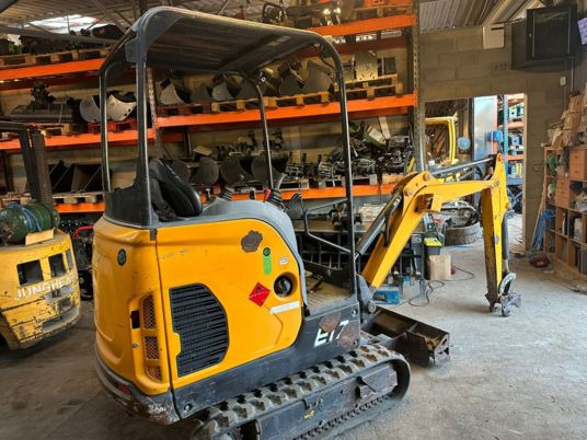 Bobcat E17 à 14 900 € HT - Minigravemaskine: billede 3 Bobcat E17 à 14 900 € HT - Minigravemaskine: billede 3