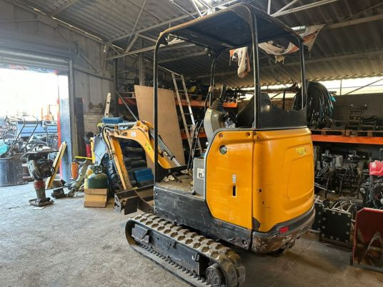 Bobcat E17 à 14 900 € HT - Minigravemaskine: billede 4 Bobcat E17 à 14 900 € HT - Minigravemaskine: billede 4
