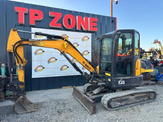 Bobcat E35 Cabine à 23500 € HT - Minigravemaskine: billede 2 Bobcat E35 Cabine à 23500 € HT - Minigravemaskine: billede 2