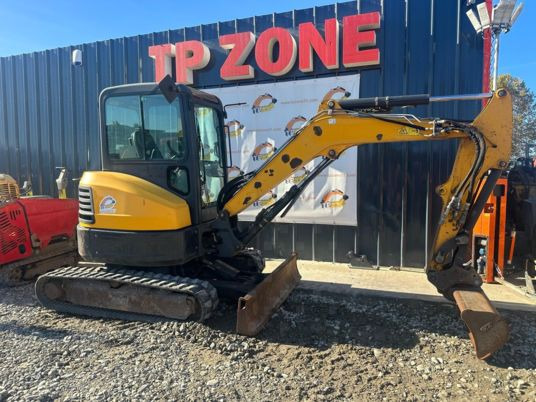 Bobcat E35 à 22 500€ HT - Minigravemaskine: billede 1 Bobcat E35 à 22 500€ HT - Minigravemaskine: billede 1