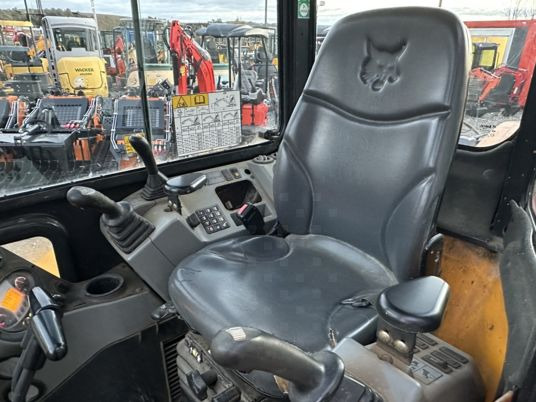 Bobcat E35 à 23 500 € HT - Minigravemaskine: billede 3 Bobcat E35 à 23 500 € HT - Minigravemaskine: billede 3