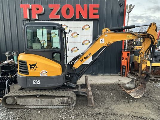 Bobcat E35 à 23 500 € HT - Minigravemaskine: billede 1 Bobcat E35 à 23 500 € HT - Minigravemaskine: billede 1