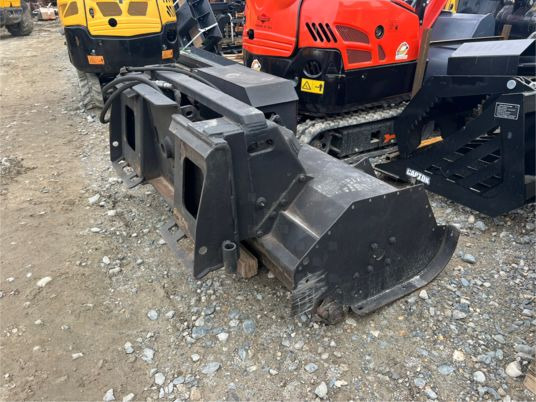 Broyeur forestier MBI pour chargeur - 3900€ NET - Grenknuser: billede 1 Broyeur forestier MBI pour chargeur - 3900€ NET - Grenknuser: billede 1