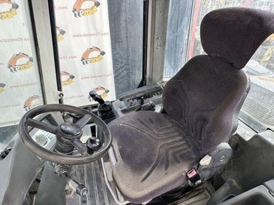 Liebherr New L514 Stéréo Clim à 29 500 € HT - Gummihjulslæsser: billede 5 Liebherr New L514 Stéréo Clim à 29 500 € HT - Gummihjulslæsser: billede 5