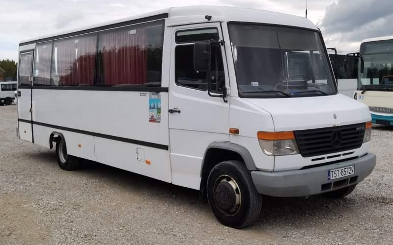 Mercedes-Benz Vario 814D 39+13 - Forstæder bus: billede 1 Mercedes-Benz Vario 814D 39+13 - Forstæder bus: billede 1